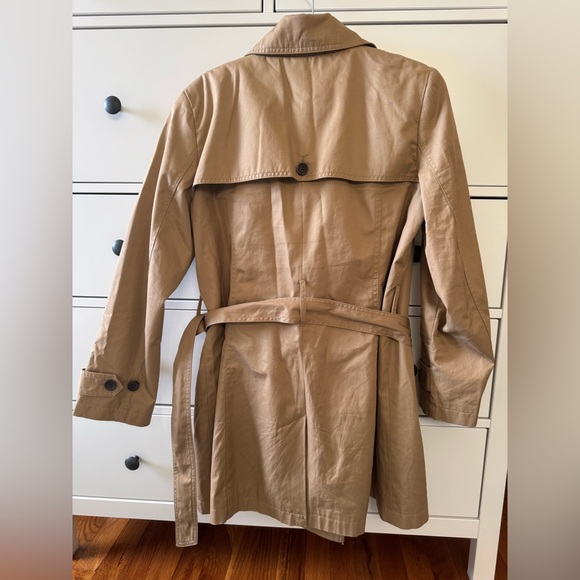 Women's Banana Republic Factory Trench Coat Tan Size Petit Large - Picture 3 of 5